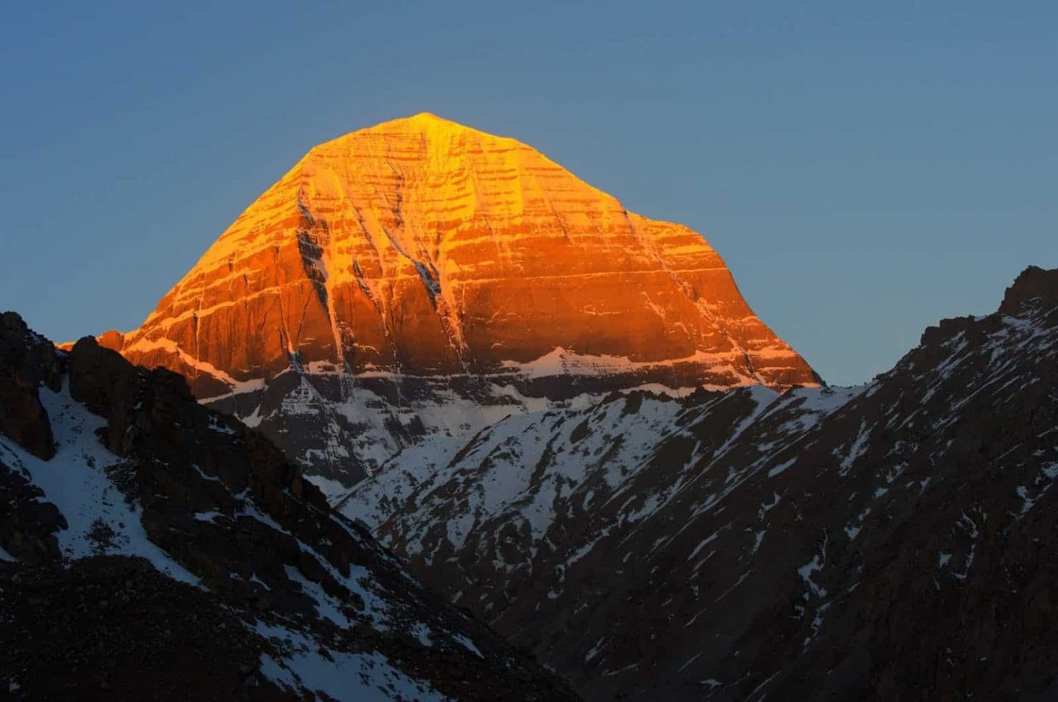 15 Mysteries & Facts about Mount Kailash that makes you Stunned