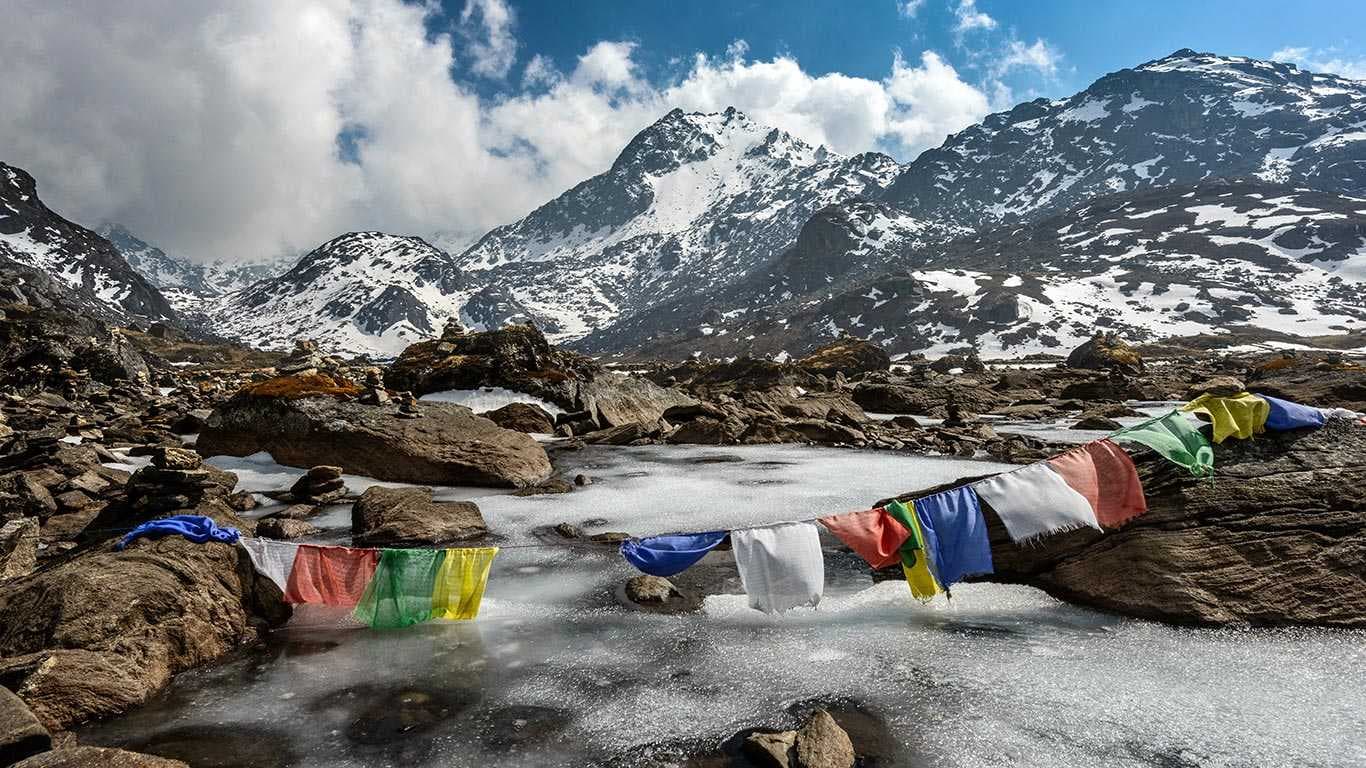 Langtang Gosaikunda Trek