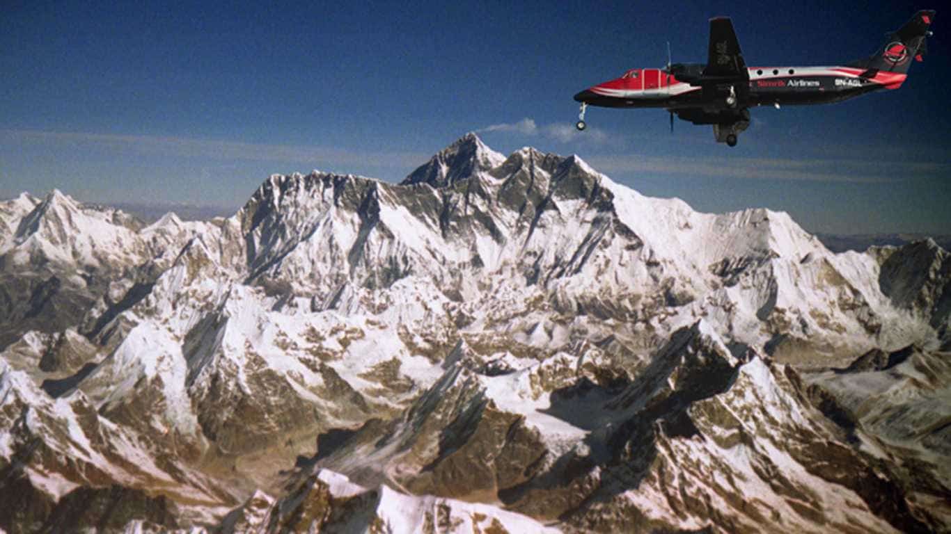 Everest Mountain Flight