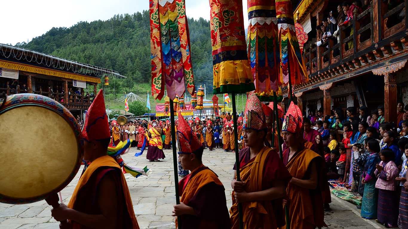 Nepal Short Trek with Bhutan Tour
