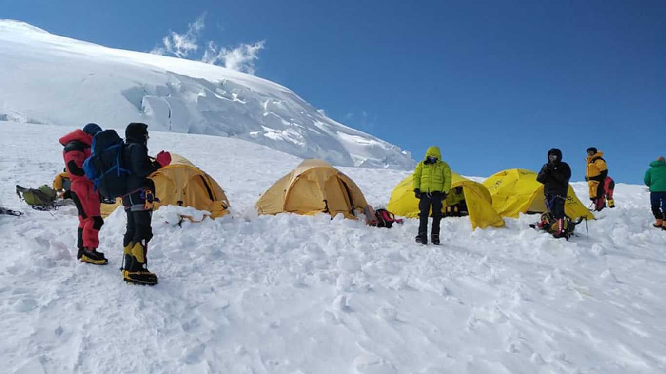 Putha Hiunchuli Expedition